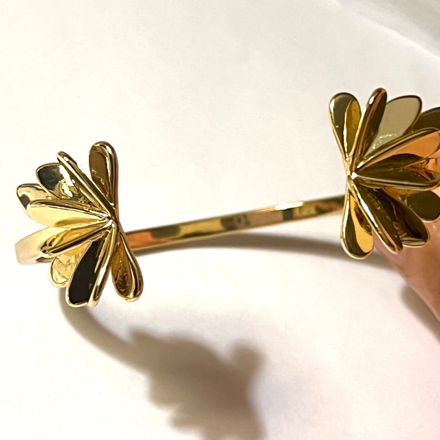 Brazalete Flor ajustable