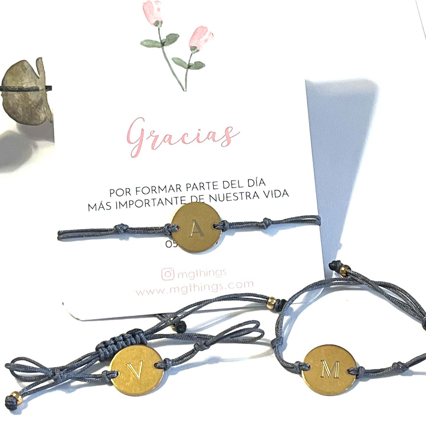 Pulsera placa acero oro con inicial( pack de 5 unidades).