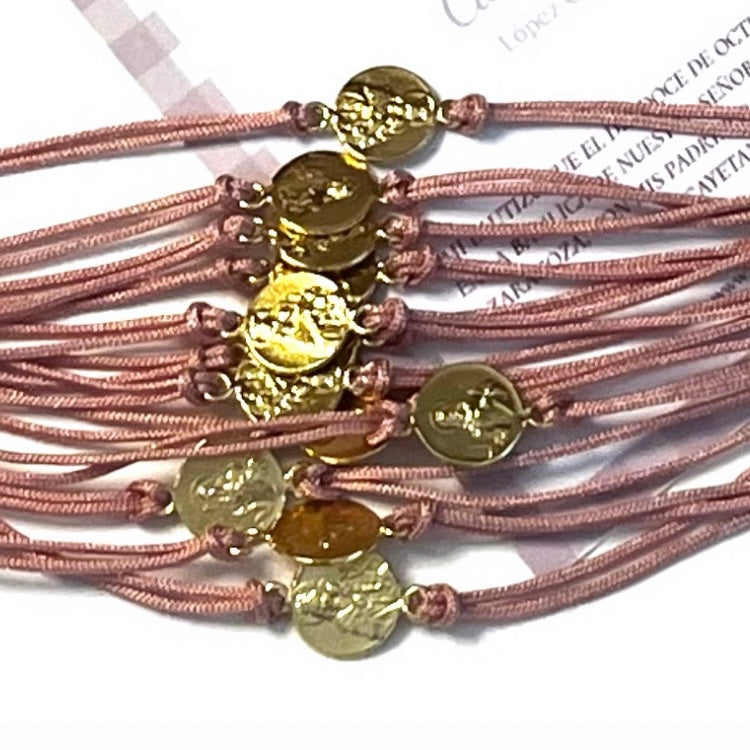 Detalle de Bautizo: Pack de 8 unidades Pulsera Escapulario Virgen del Carmen en acero dorado o acero plata.
