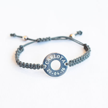 Pulsera personalizada con donut fino de plata.